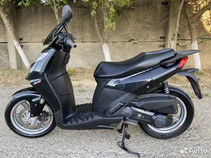 Aprilia SpotSity 200