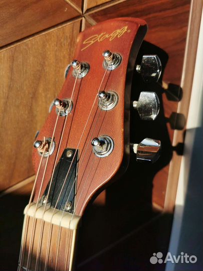 Электроакустическая гитара Stagg