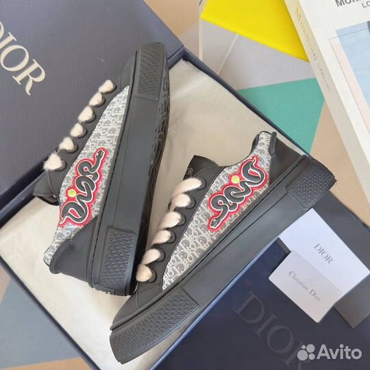 Кроссовки женские Dior