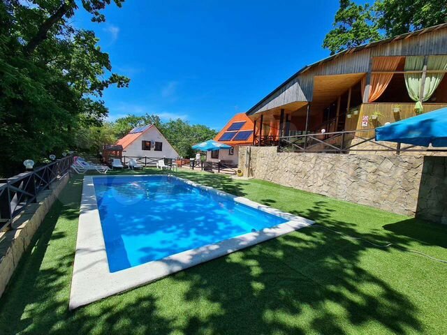 Гостиница 3*, 19 номеров. Собственник