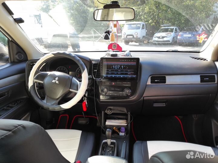 Mitsubishi Outlander 2.0 CVT, 2012, 225 000 км