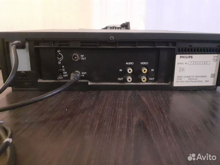 Видеомагнитофон philips бу