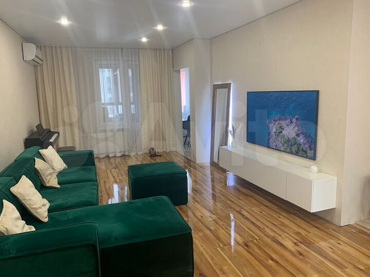 3-к. квартира, 85 м², 8/10 эт.