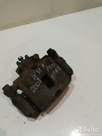 Kia Rio 1 2003 год суппорт передний правый