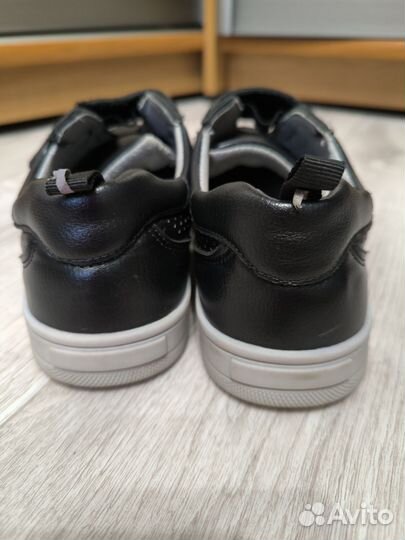 Ботинки для мальчика 34 р