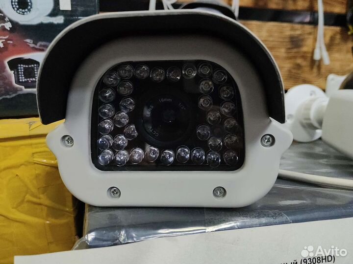 Уличная видеокамера