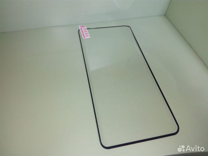 Защитное стекло на Honor 50