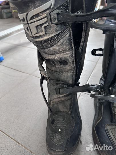 Ботинки для мотокросса