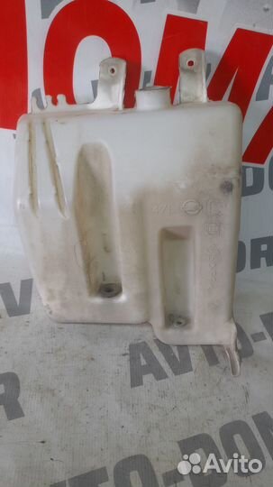 Бачок омывателя Nissan Note