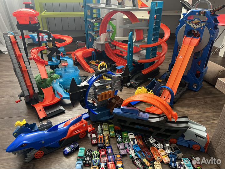 Треки Hotweels с машинками