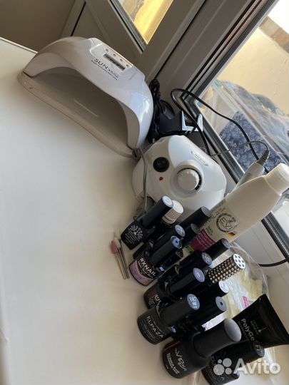 Набор косметики для маникюра