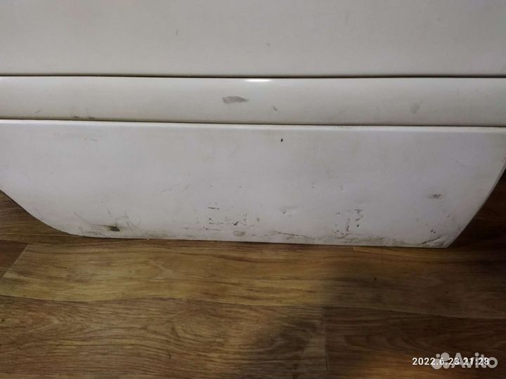 Дверь Toyota caldina st 210