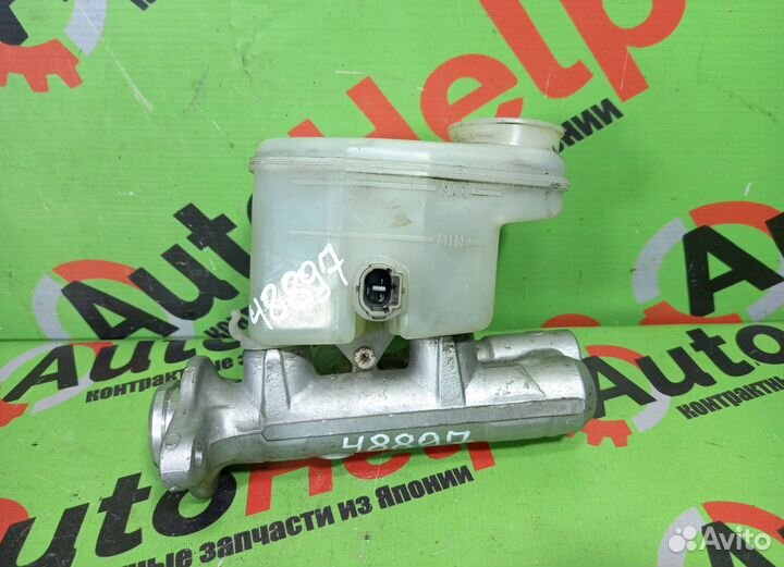 Главный тормозной цилиндр toyota granvia VCH16W