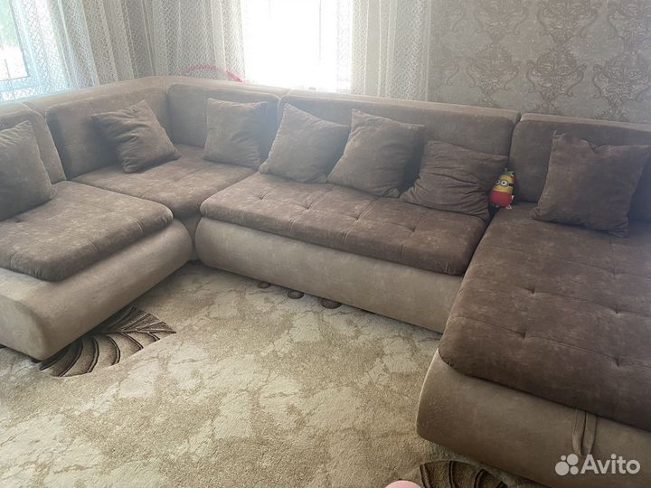 Угловой диван