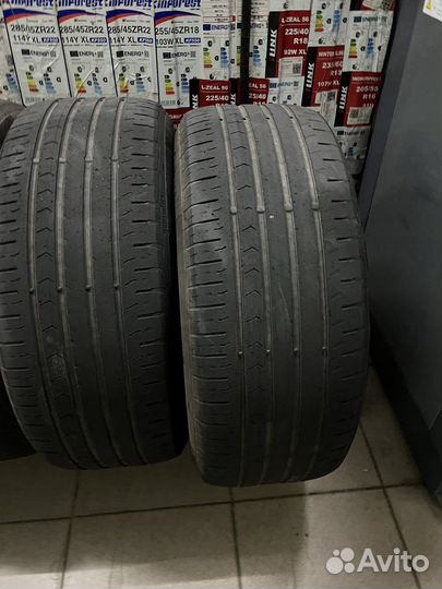 Continental ContiPremiumContact 5 215/55 R17 94W