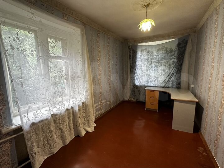 2-к. квартира, 42 м², 1/5 эт.