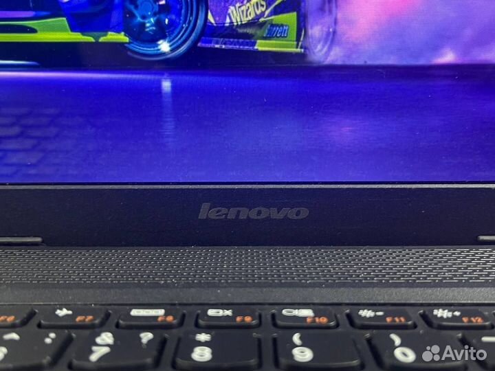 Ноутбук Lenovo Celeron + SSD 128GB