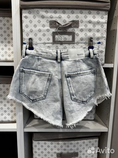 Шорты женские Bershka