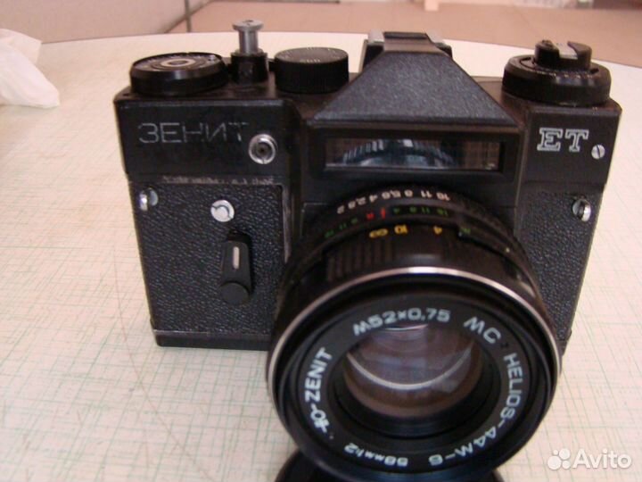 Фотоаппарат пленочный Зенит-ет
