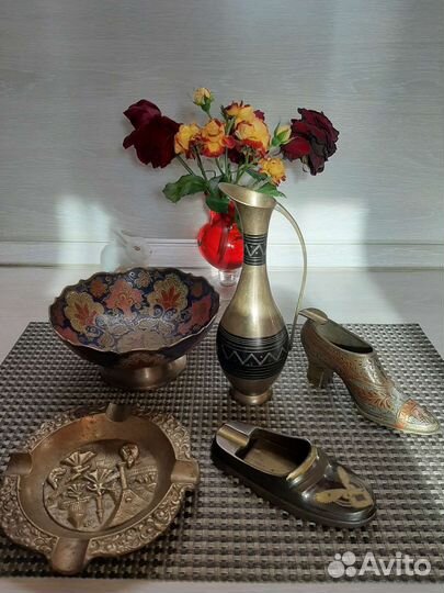 Пепельницы, вазы