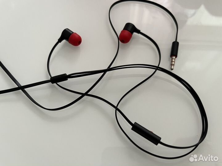 Наушники HTC