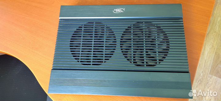 Подставка для охлаждения ноутбука