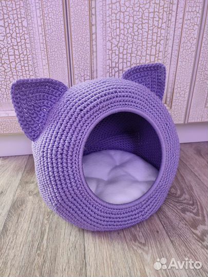 Лежанка для кошек