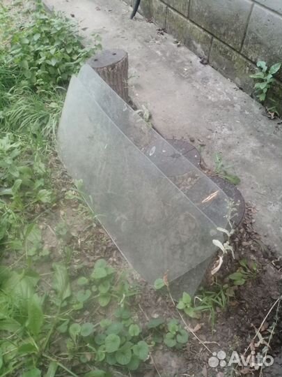 Стекла на москвич 412, лобовое и заднее