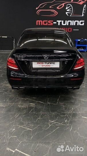 Диффузор+насадки E63 AMG Black Mercedes E-class