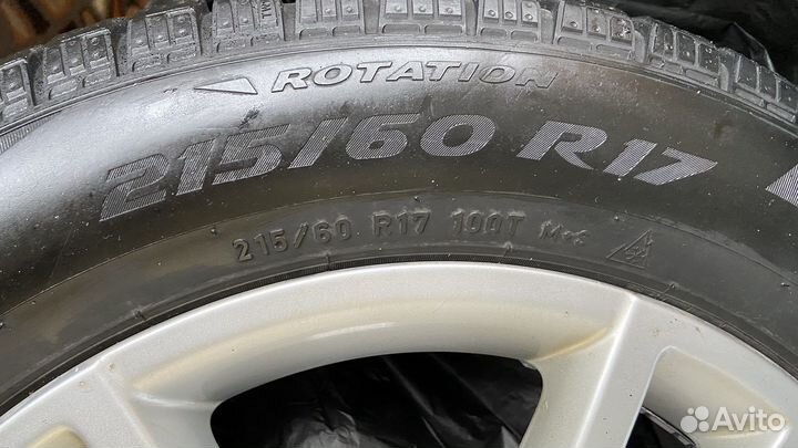 4 колеса Audi Q3 R17, диски оригинал, зима