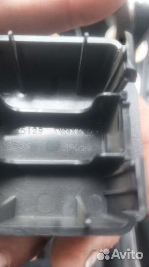 Продам держатель сотого телефона оригинал volvo