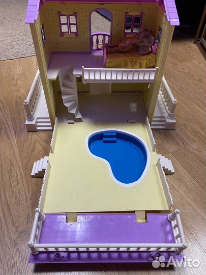 Кукольный домик