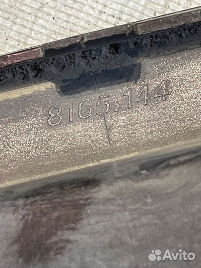 Декоративная решётка бампера 51118165144 бмв