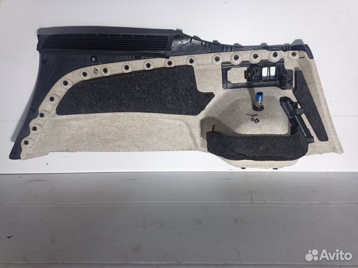 Обшивка багажника Q7 4M (2015—2020) Audi