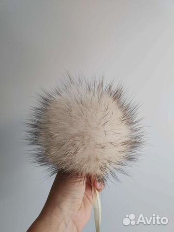 Меховые помпоны