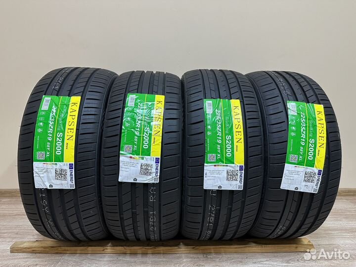 Kapsen Headking S2000 225/35 R19 107Y