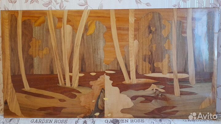 Картина-инкрустрация по дереву