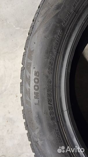 Bridgestone Blizzak LM-005 235/55 R19 105V