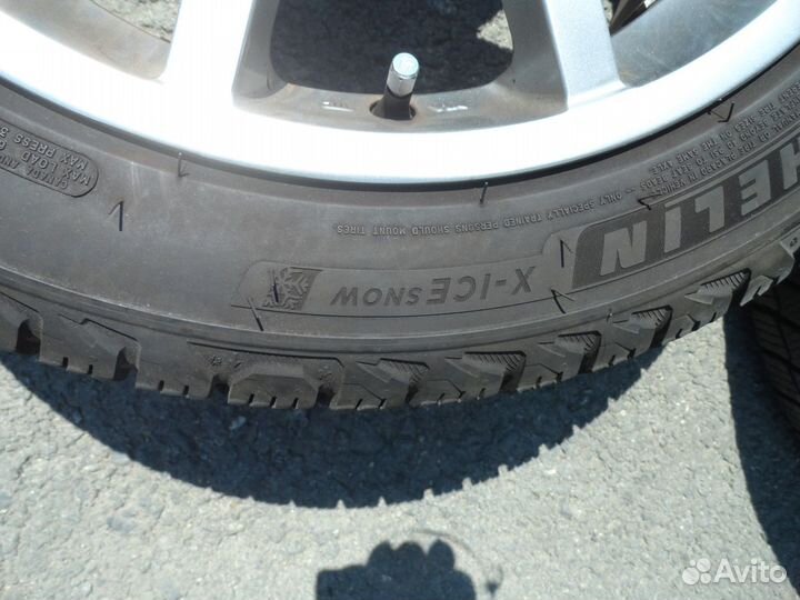 Michelin X-Ice Snow 225/45 R17