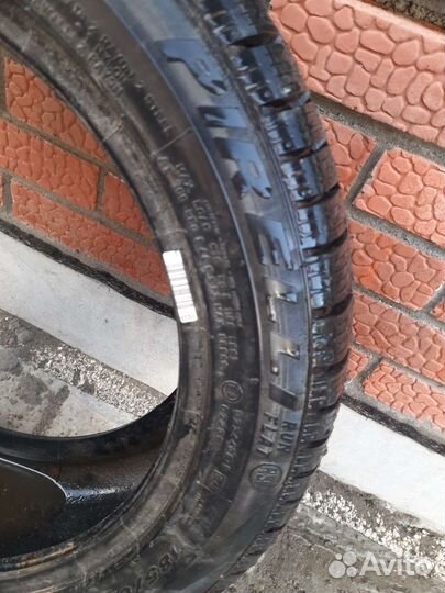 Pirelli Winter 210 Snowsport 185/60 R16 86H
