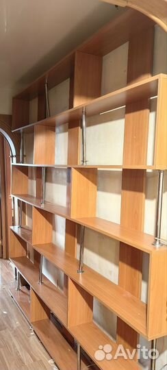 Книжная полка напольная