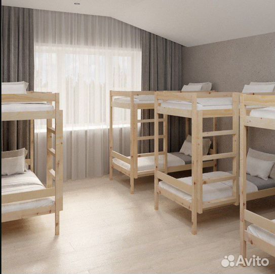 Кровать двухъярусная из массива дерева