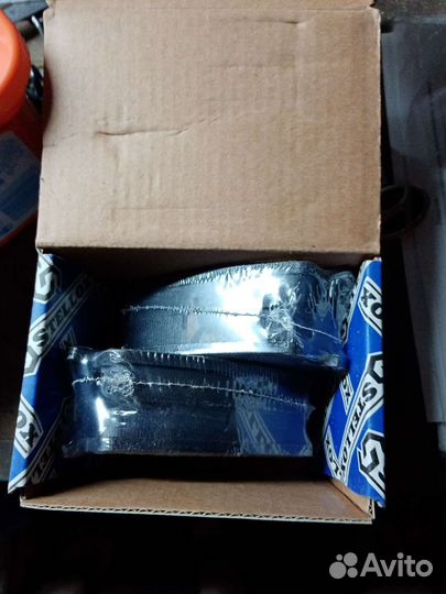 Задние дисковые тормозные колодки