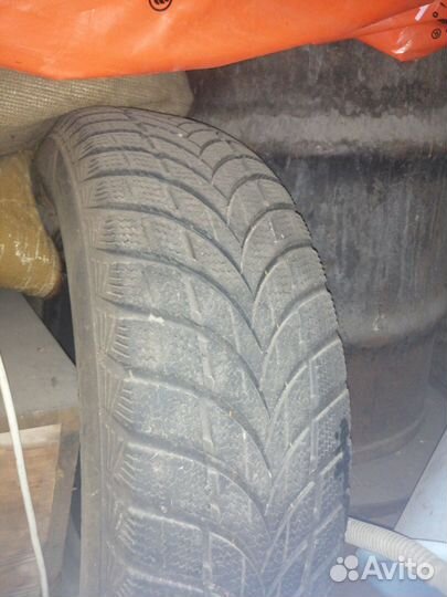 Maxxis Victra Sport SUV VS5 245/70 R16