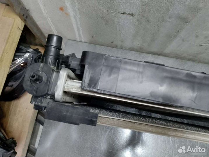 Кассета радиаторов с диффузором Toyota Camry 70