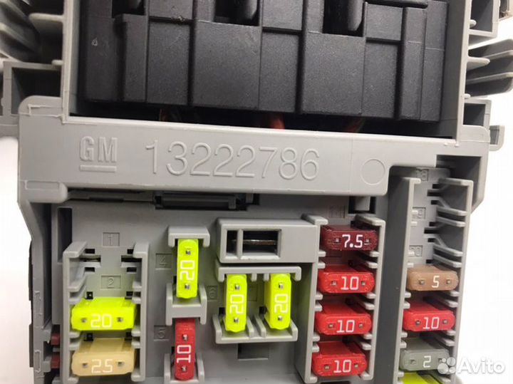 Блок предохранителей Opel Insignia LAF 2010