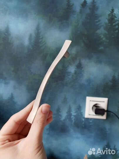 Ручка сатиновый никель 64мм