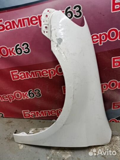 Крыло передний левый Volkswagen Golf