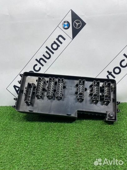 Блок предохранителей задний Mercedes-Benz M-Class