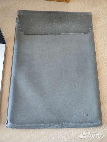 Xiaomi Air 13,3 (2014) core i7 2,6Ггц 8/256+500